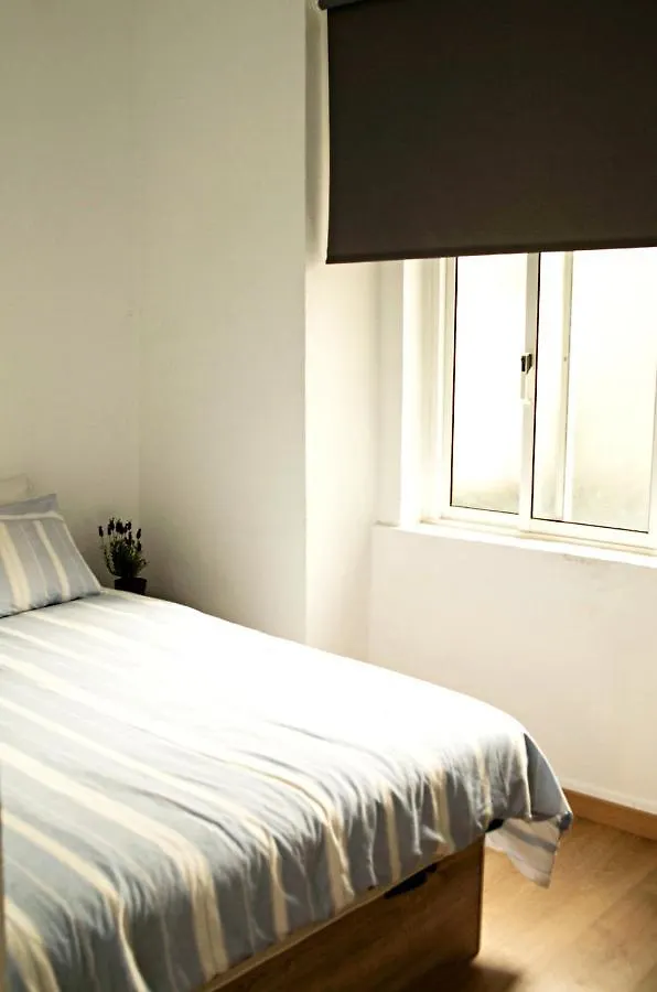 Vintage 2Bedroom Apartment Lisbon Portugal