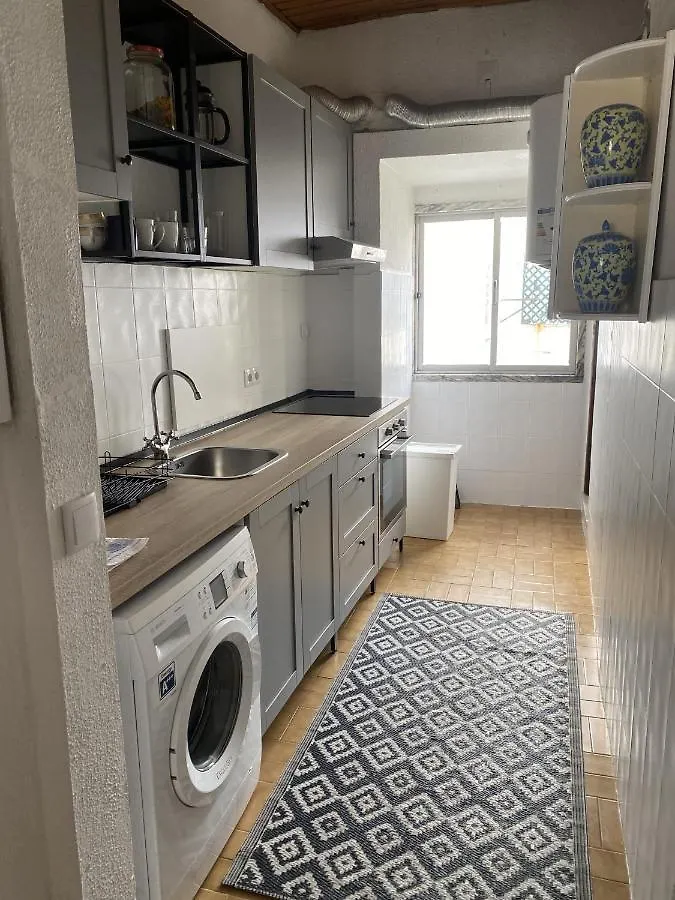 Vintage 2Bedroom Apartment Lisbon